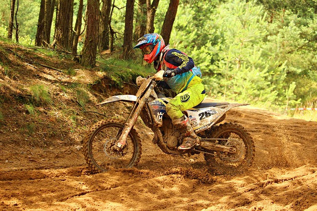 Pourquoi aimons-nous tant le dirt bike ?